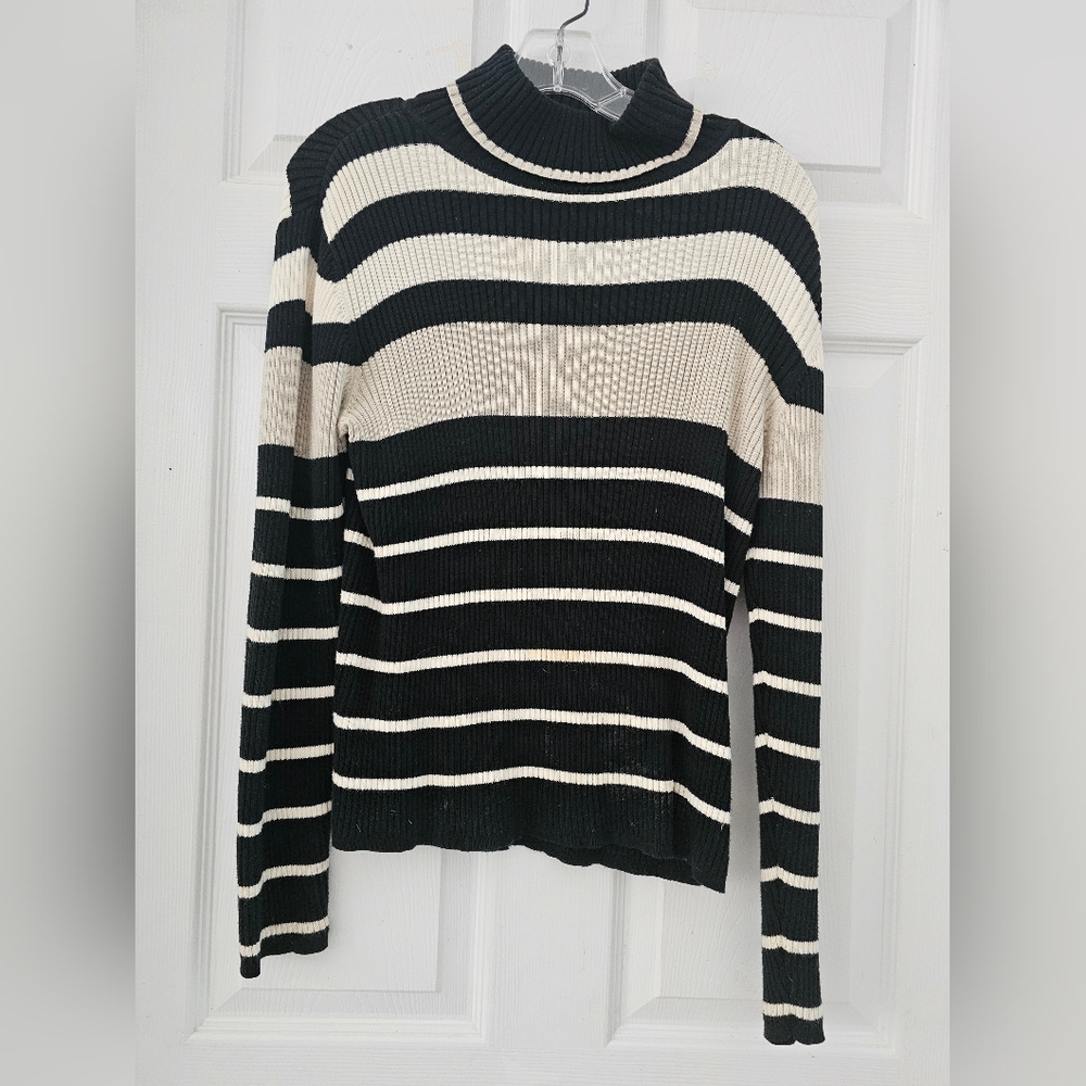 Women's clothing